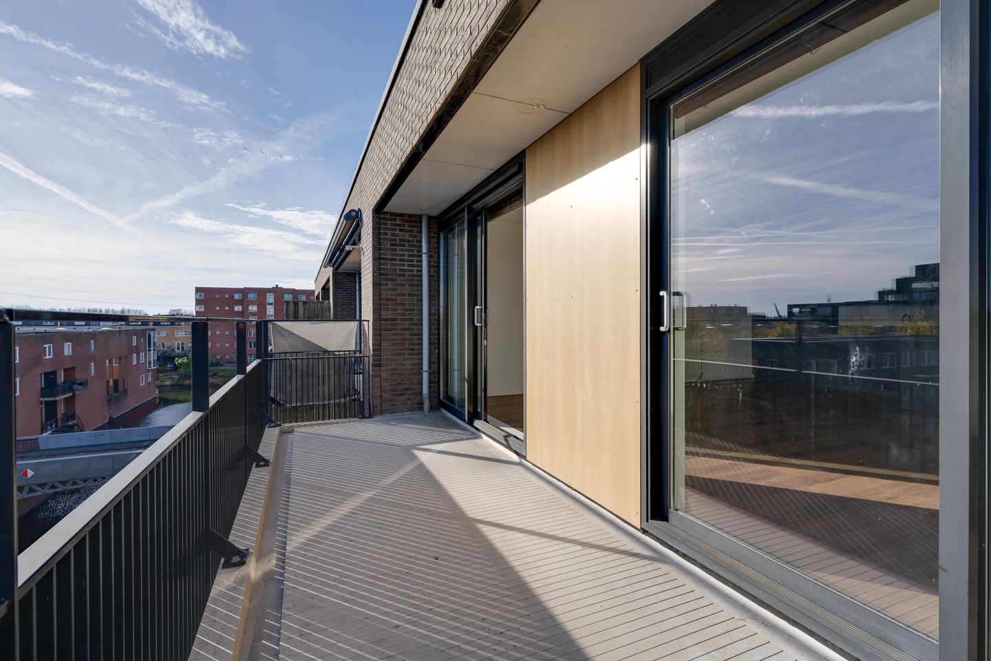 Photo 29 of Emmy Andriessestraat 379