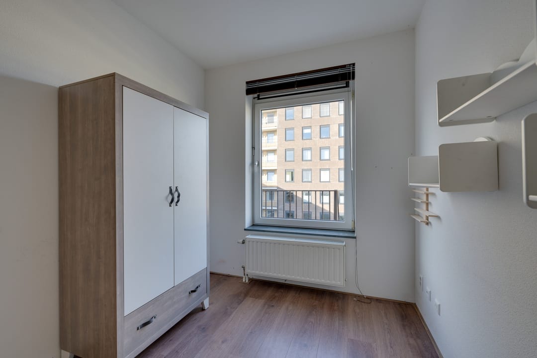 Photo 37 of Emmy Andriessestraat 379