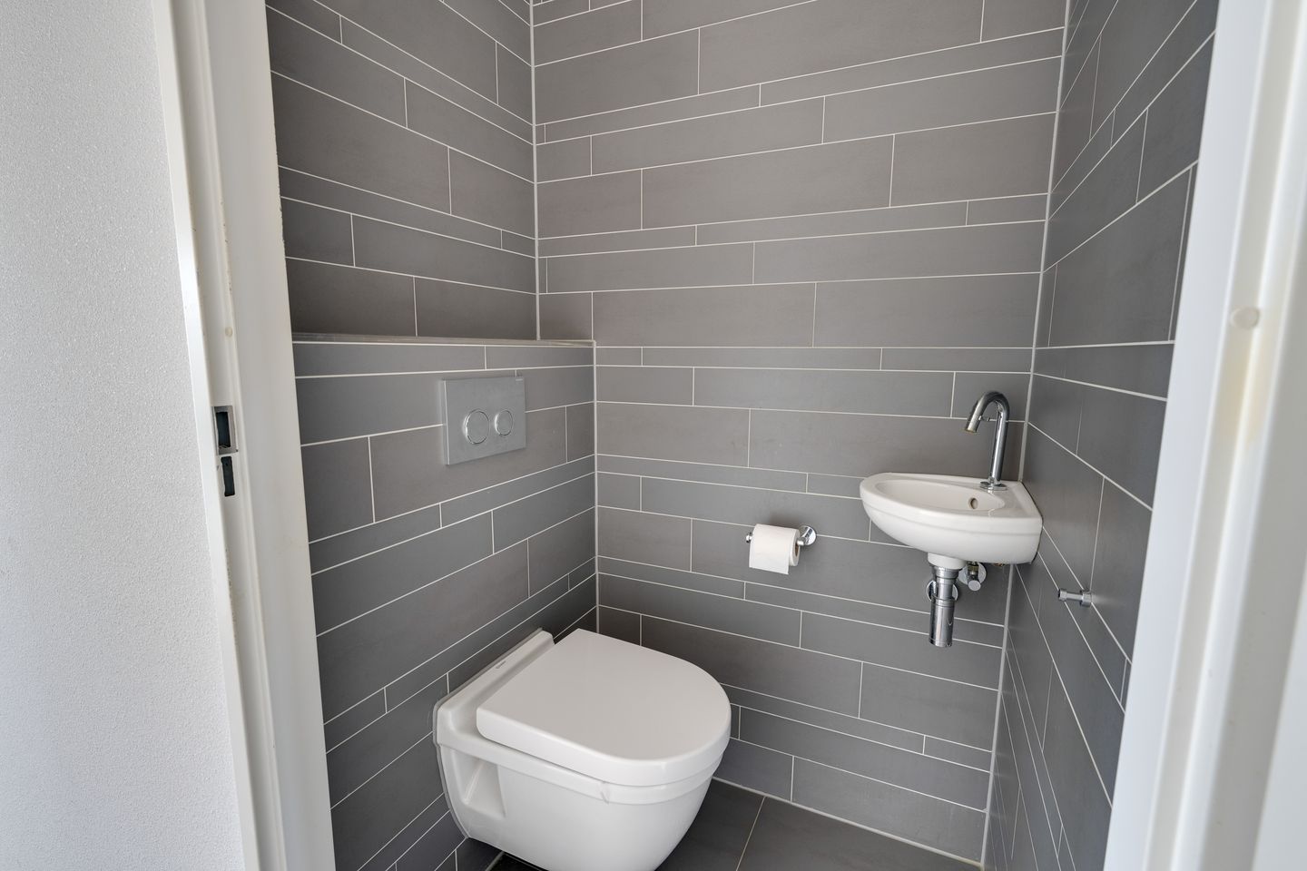 Photo 44 of Emmy Andriessestraat 379