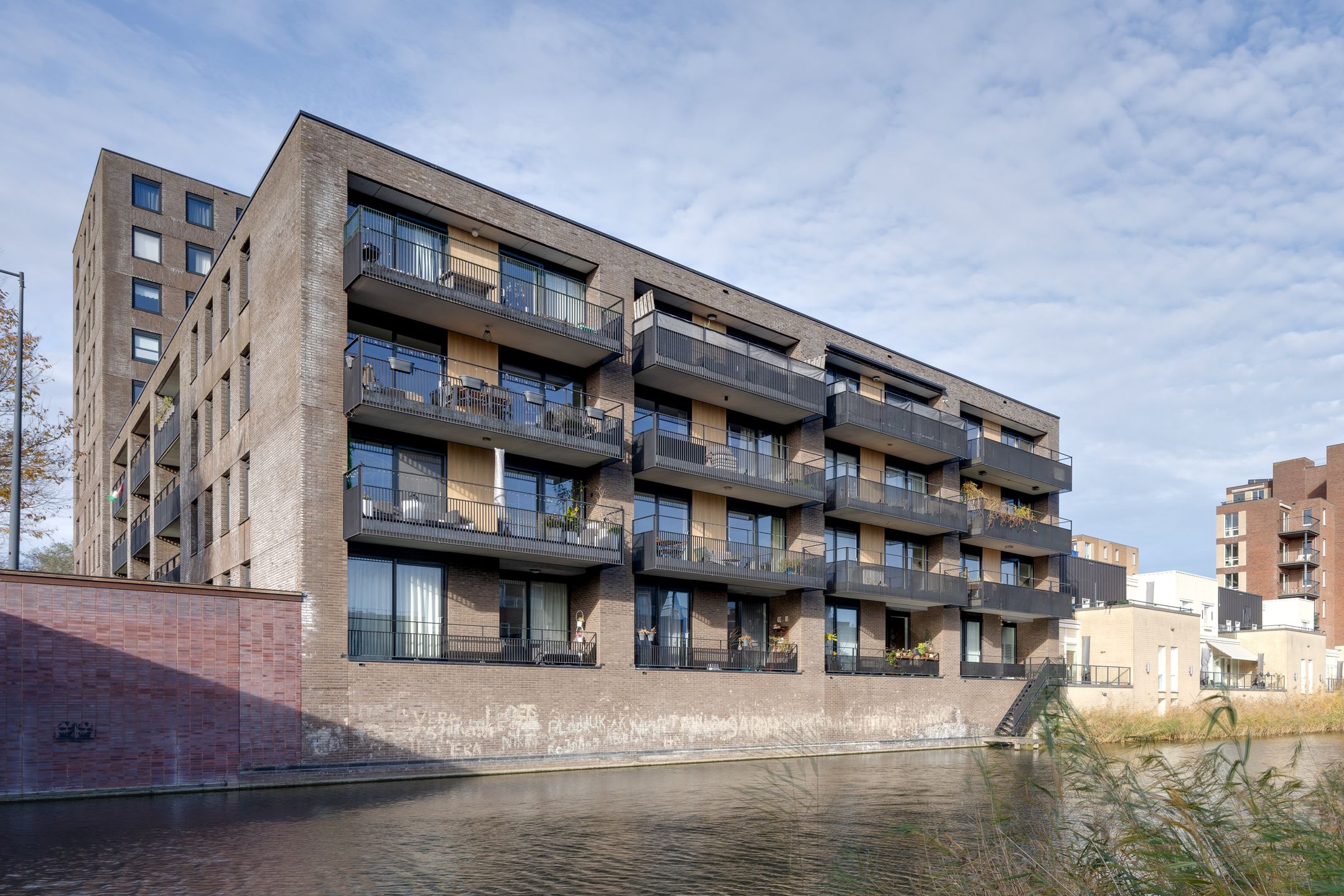 Photo 45 of Emmy Andriessestraat 379