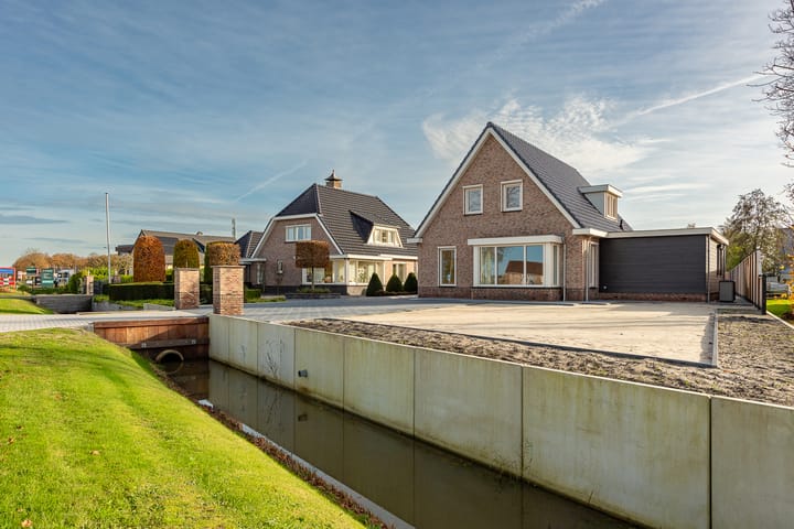 Photo 5 of Zuiderzeestraatweg 239-A