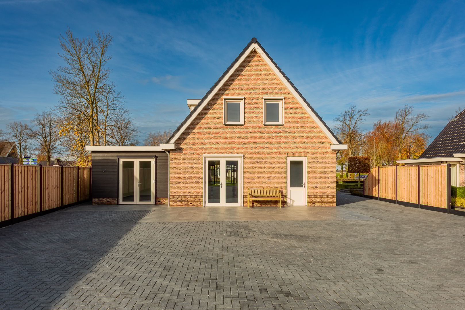 Photo 12 of Zuiderzeestraatweg 239-A