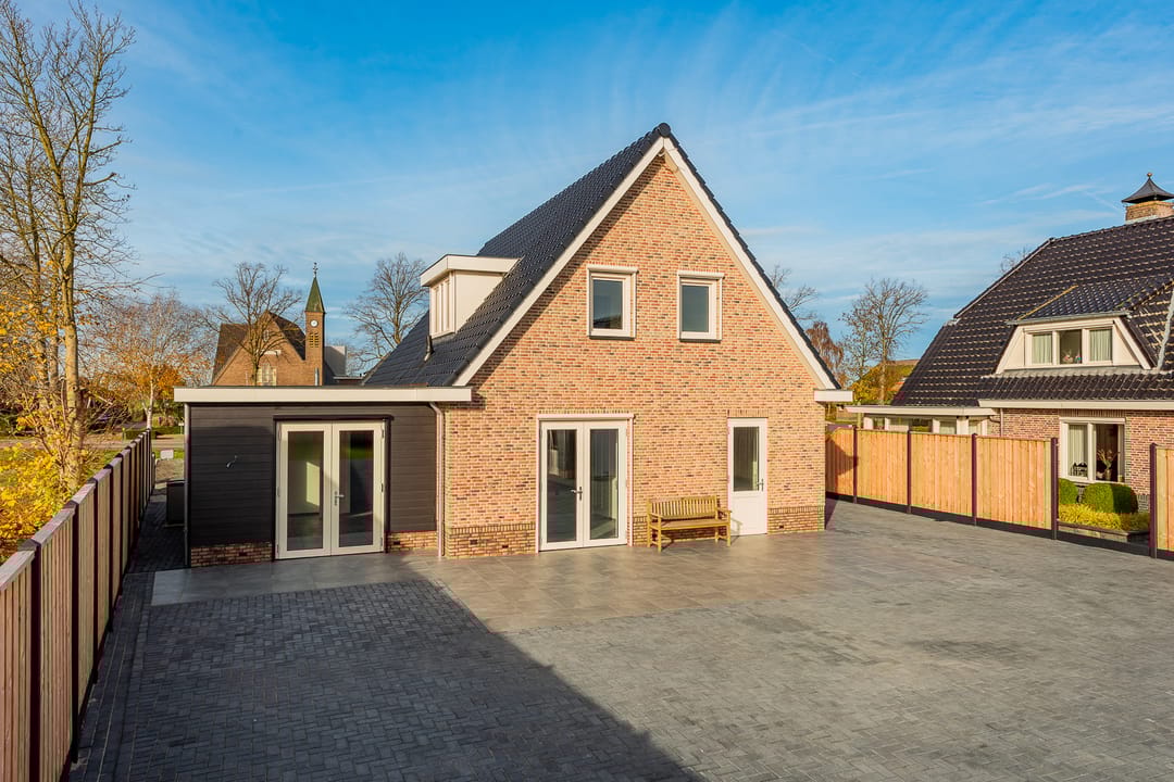 Photo 11 of Zuiderzeestraatweg 239-A