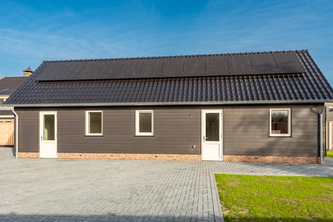 Photo 13 of Zuiderzeestraatweg 239-A