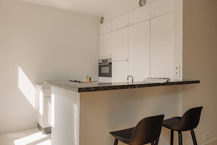 Photo 5 of Jan Luijkenstraat 70-C