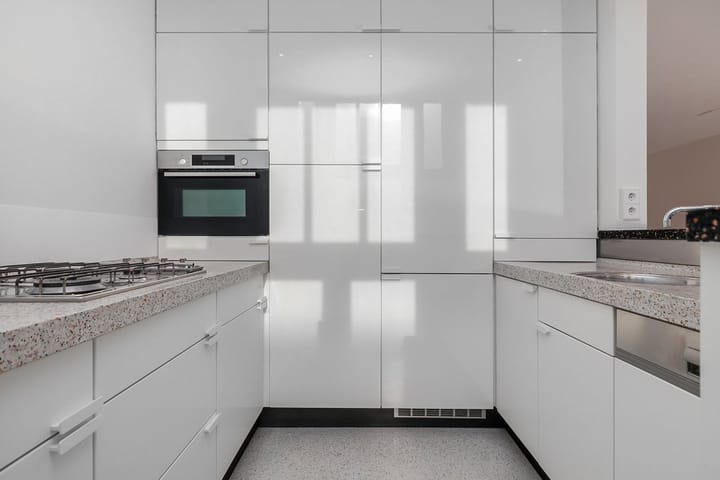 Photo 3 of Jan Luijkenstraat 70-C