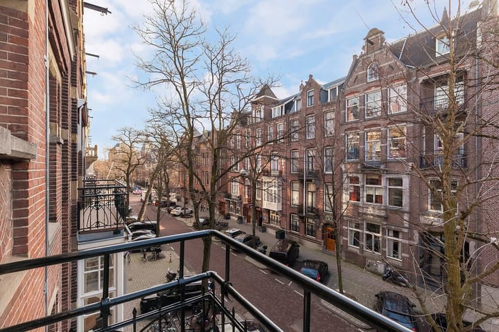 Photo 16 of Jan Luijkenstraat 70-C