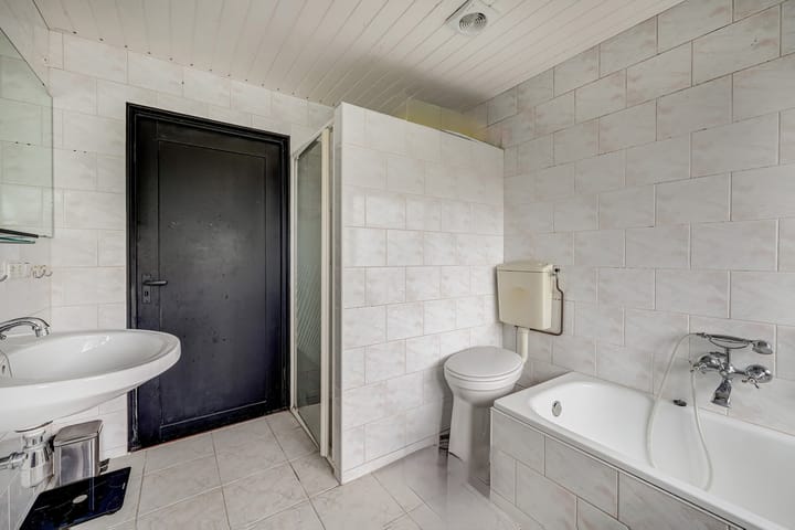 Photo 22 of Driegaardsestraat 12