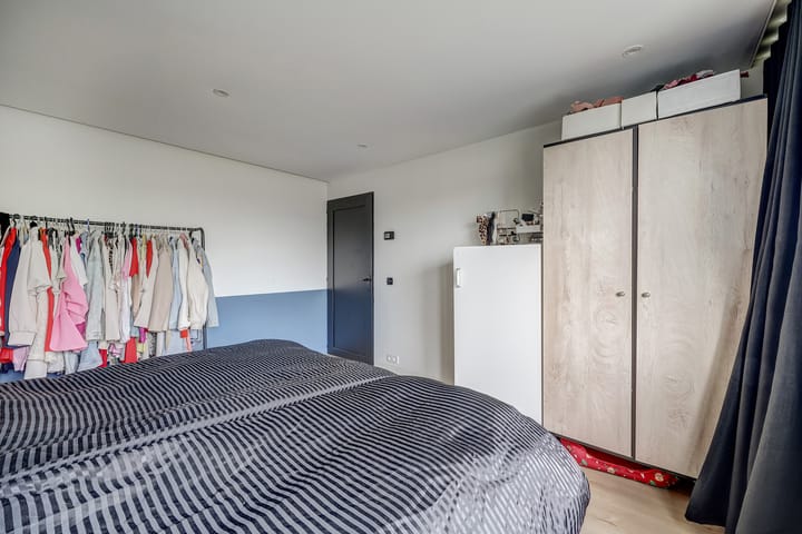 Photo 17 of Driegaardsestraat 12