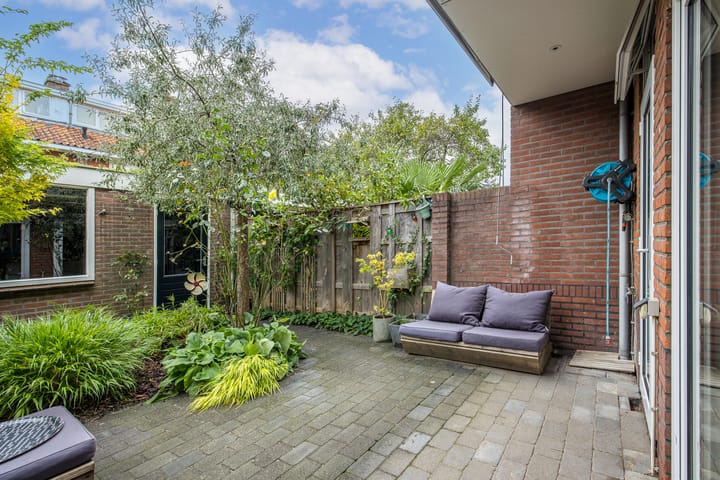 Photo 15 of Hooft Graaflandstraat 133