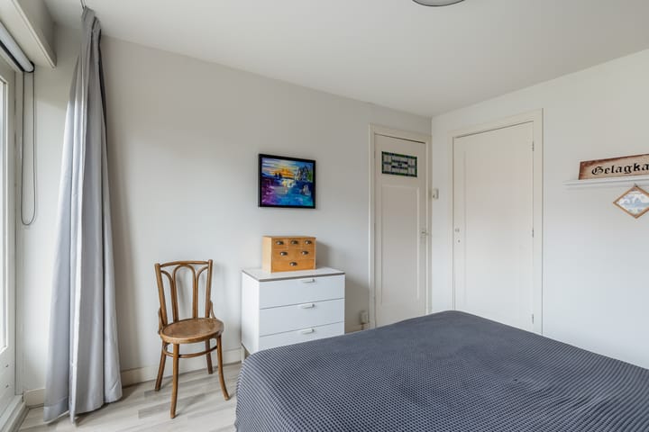 Photo 24 of Hooft Graaflandstraat 133