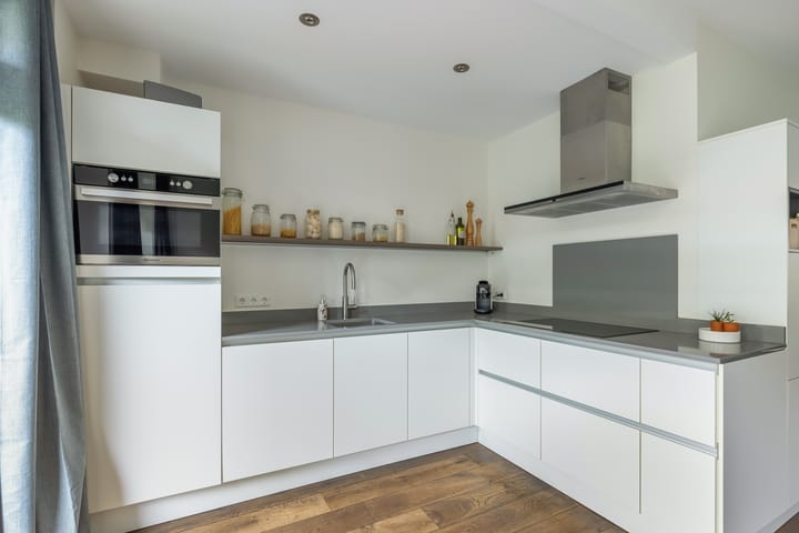 Photo 12 of Hooft Graaflandstraat 133