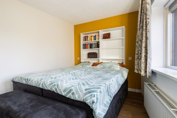 Foto 16 van Chrysantstraat 4