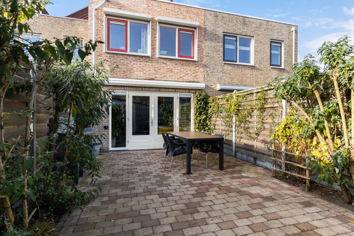 Foto 42 van Chrysantstraat 4