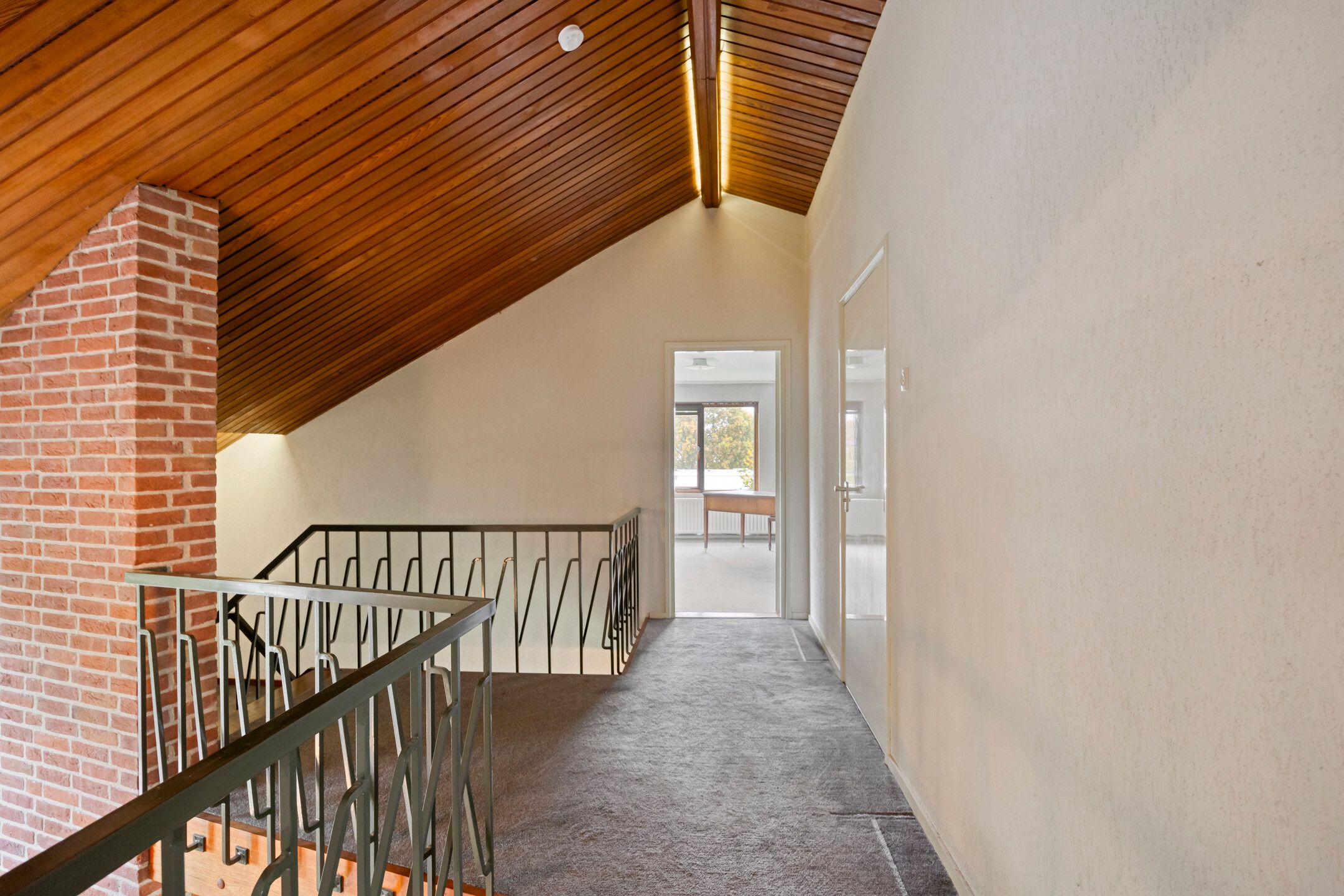 Photo 36 of Maaslaantje 1-A