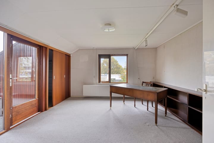 Photo 38 of Maaslaantje 1-A