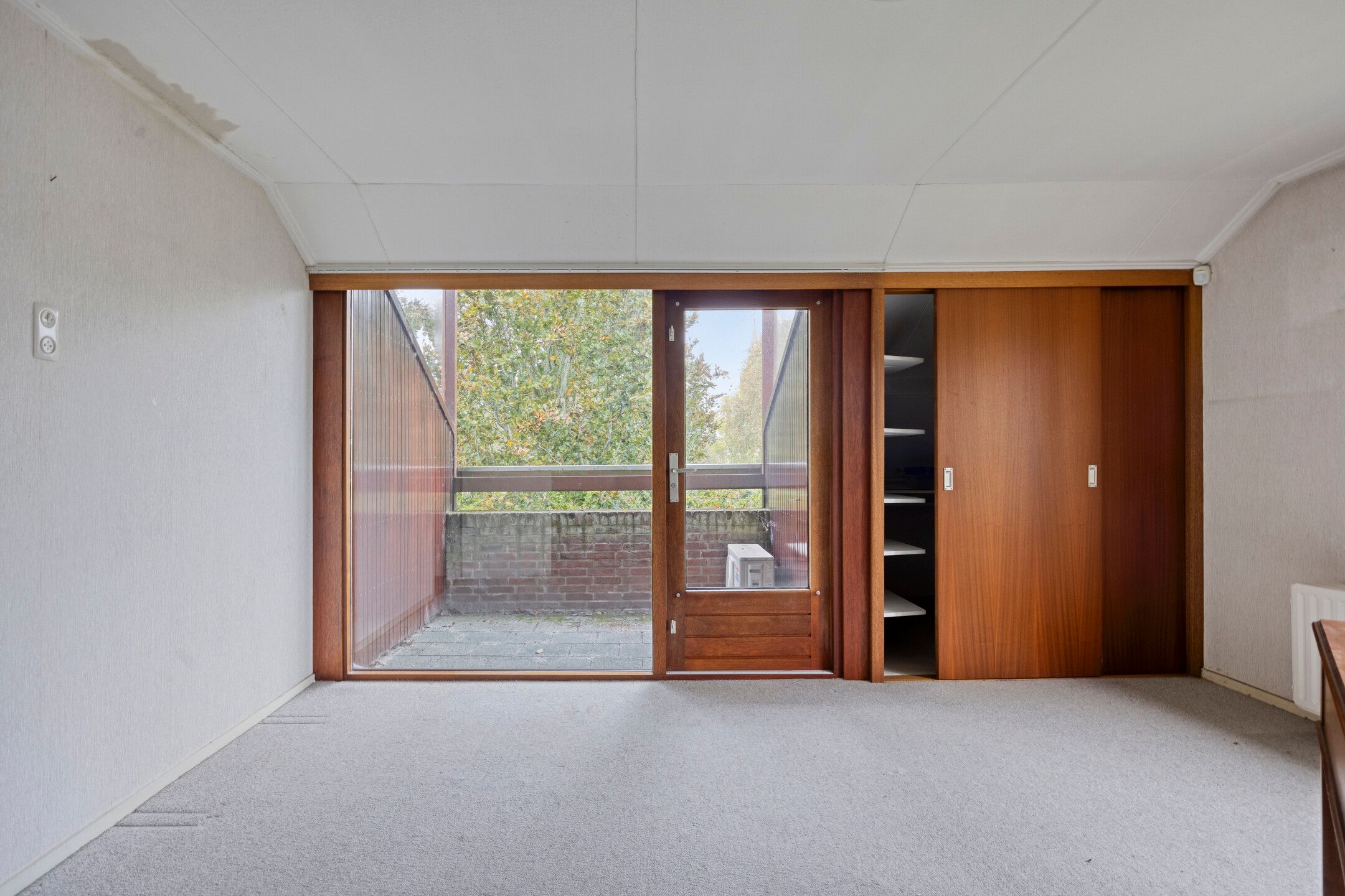 Photo 39 of Maaslaantje 1-A