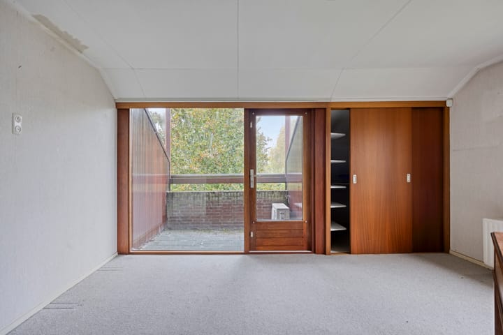 Photo 39 of Maaslaantje 1-A