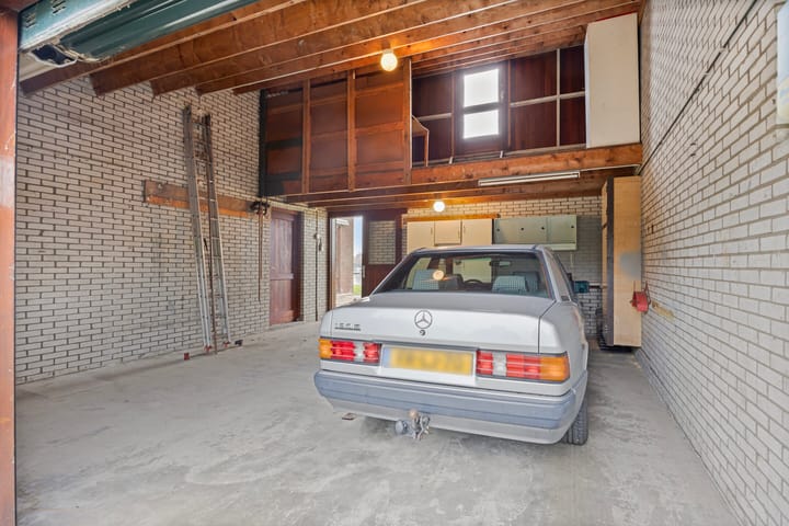 Photo 56 of Maaslaantje 1-A