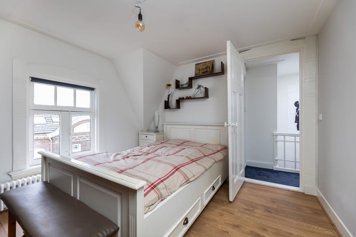 Foto 24 van Venestraat 5-A