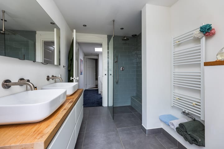 Foto 29 van Venestraat 5-A