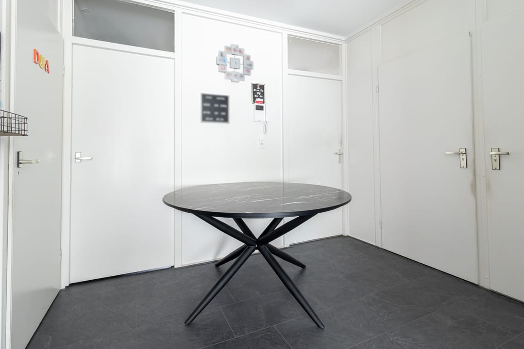 Photo 11 of Oost-Dorsch 37