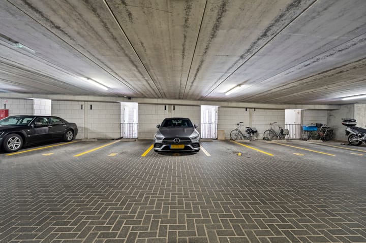 Foto 36 van Van Suchtelen van de Haarestraat 24-G