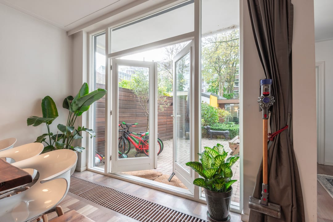 Foto 8 van Nassaukade 318-H