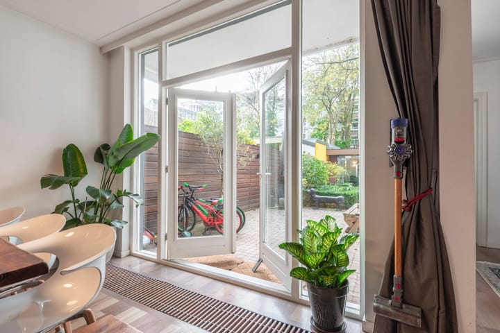 Foto 8 van Nassaukade 318-H