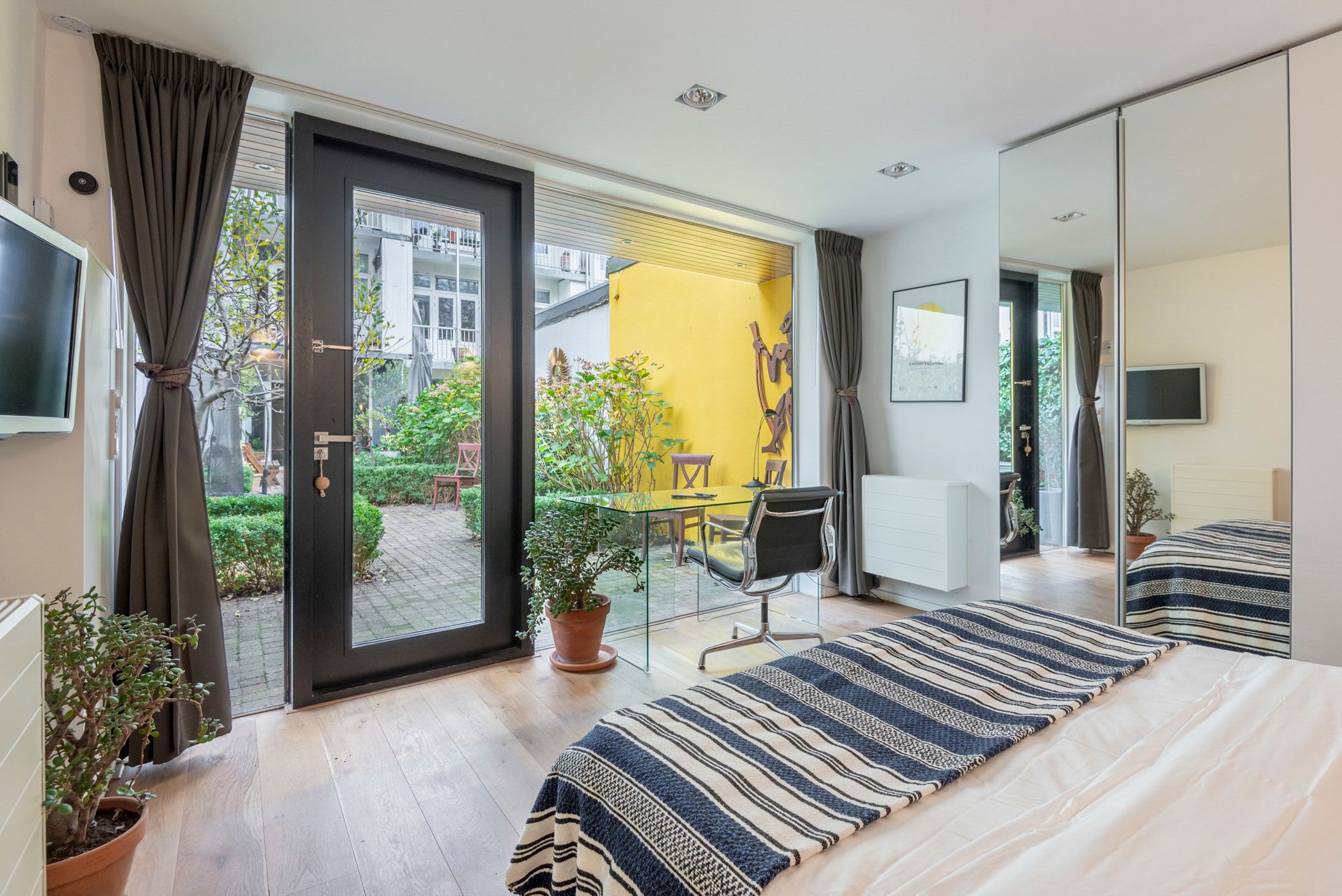 Foto 24 van Nassaukade 318-H