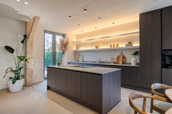 Photo 11 of Stationsweg 37