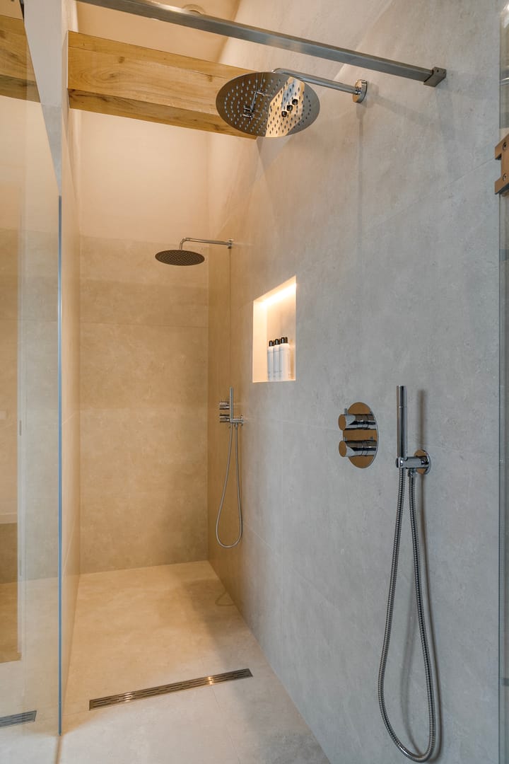 Photo 46 of Stationsweg 37