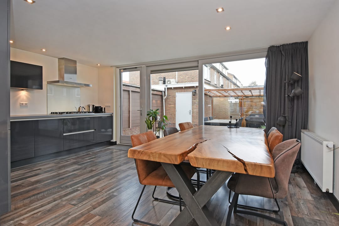 Foto 1 van Trompstraat 29