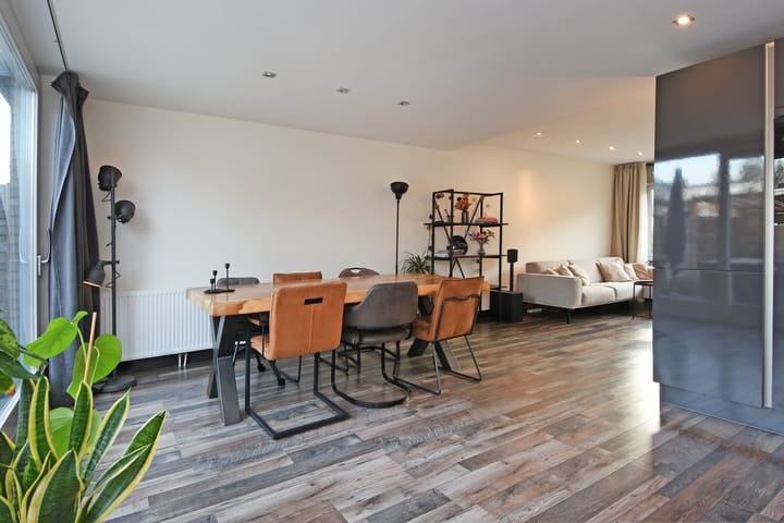 Photo 29 of Trompstraat 29