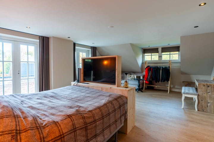 Foto 100 van Heuvelacker 2