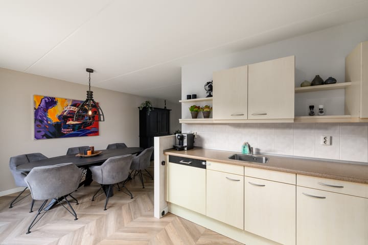 Photo 11 of Job van der Havestraat 7