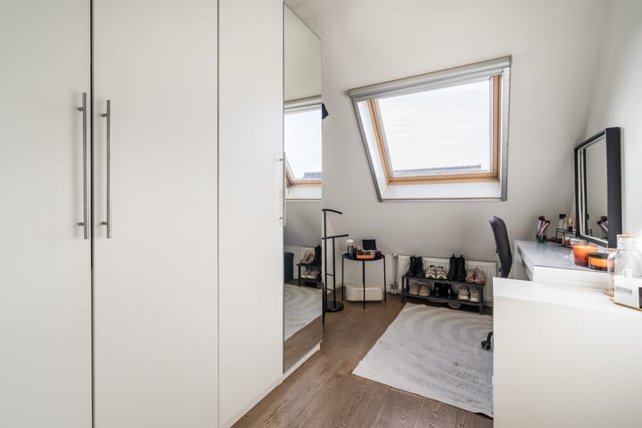 Foto 16 van Walestraat 9