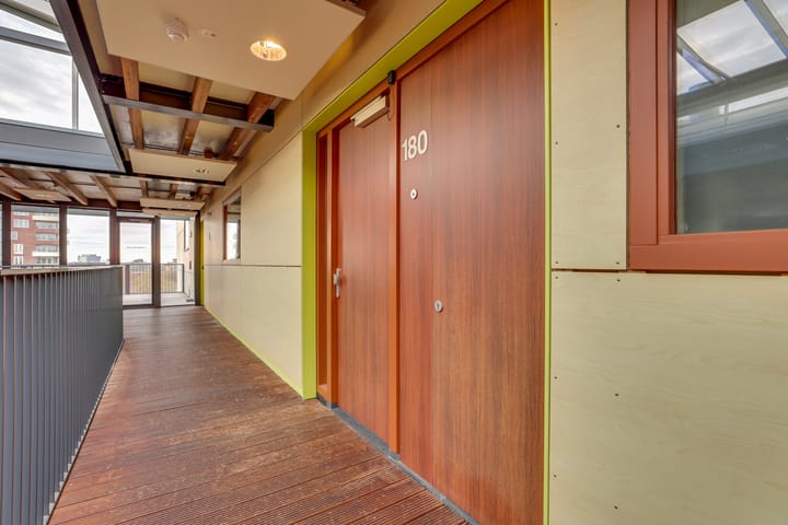 Foto 5 van Porporastraat 180