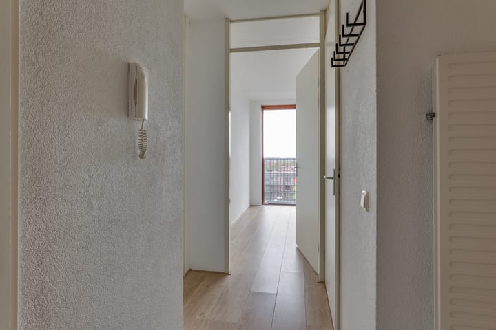 Foto 6 van Porporastraat 180