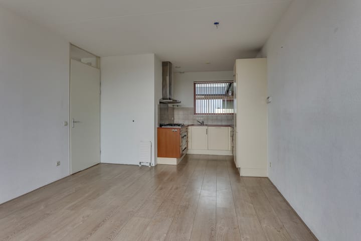 Foto 9 van Porporastraat 180