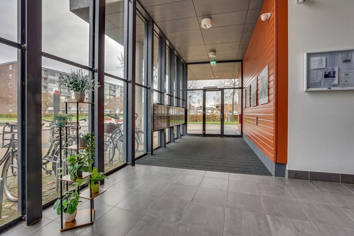 Foto 19 van Porporastraat 180