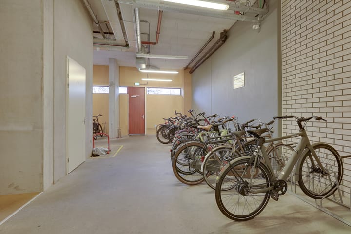 Foto 30 van Porporastraat 180