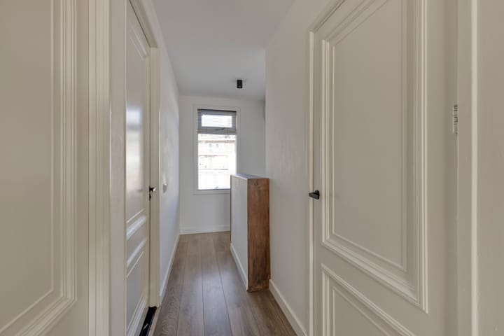 Photo 21 of Torenstraat 16