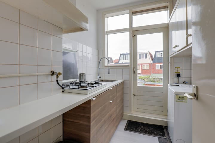 Photo 4 of Van Hoornekade 185