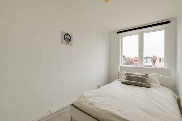 Photo 19 of Van Hoornekade 185