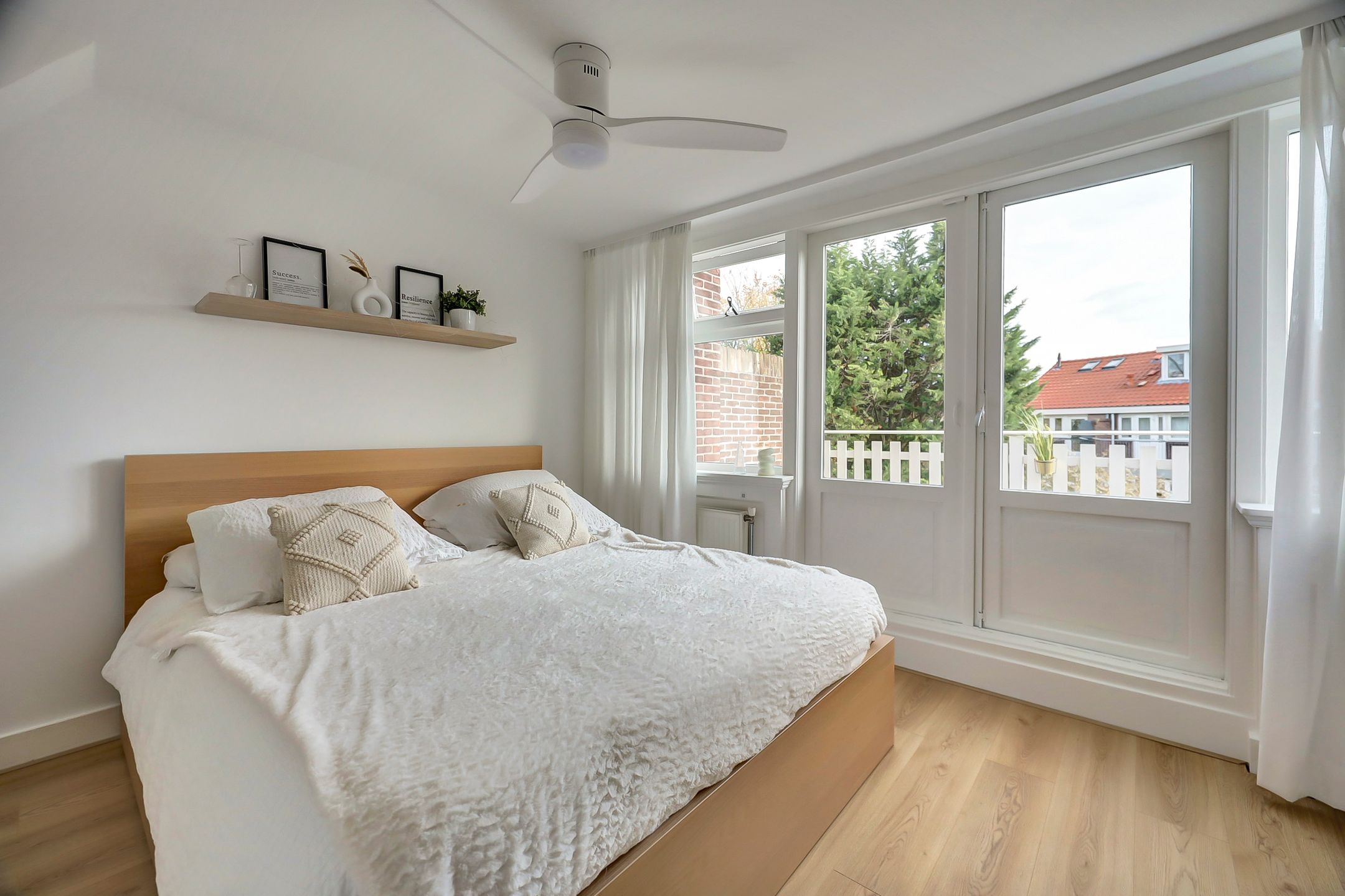 Photo 48 of Boergoensevliet 174