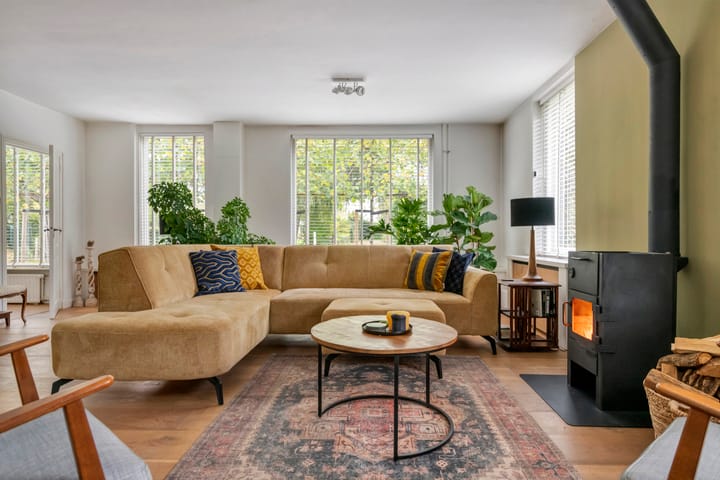 Photo 3 of Jeudestraat 79