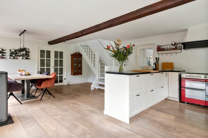 Photo 10 of Jeudestraat 79