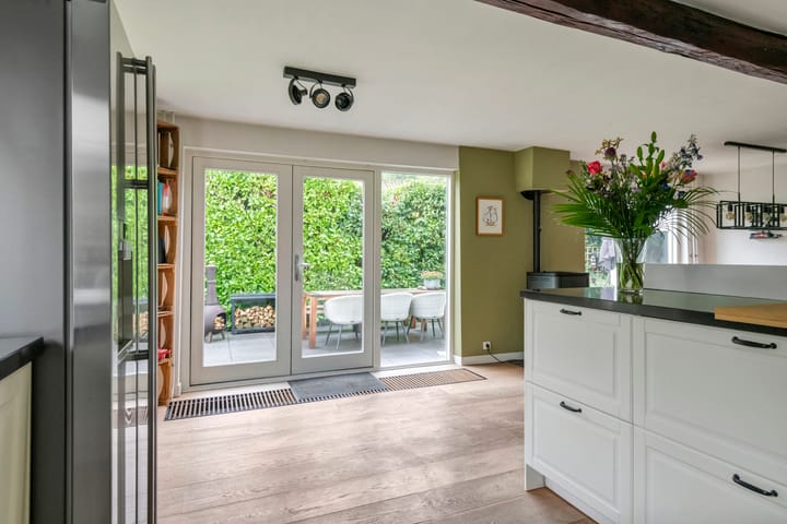 Photo 15 of Jeudestraat 79