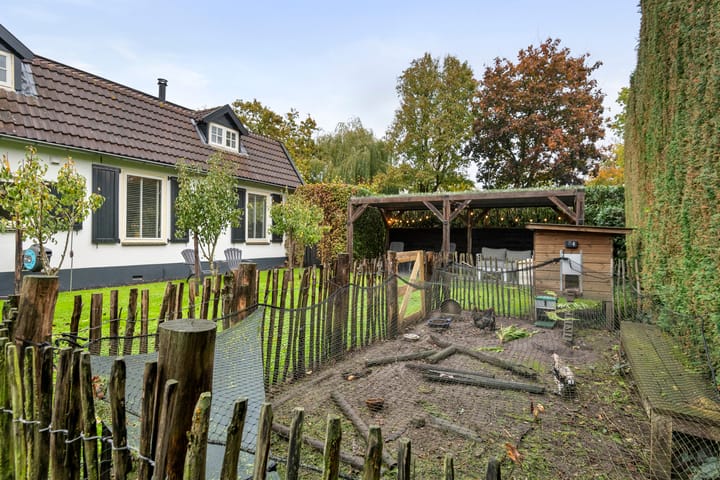 Photo 24 of Jeudestraat 79